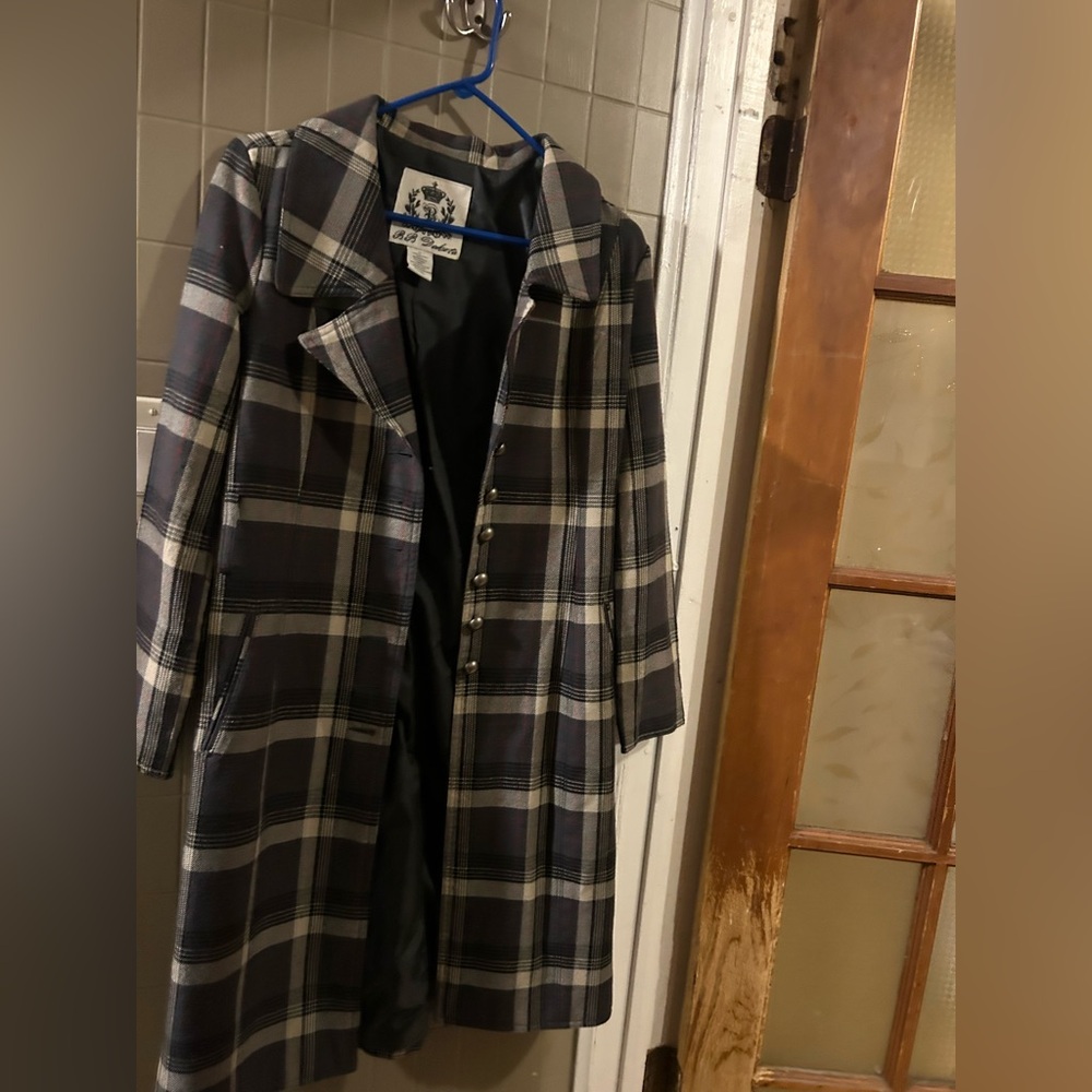 BB Dakota Gray Plaid Trench Coat
